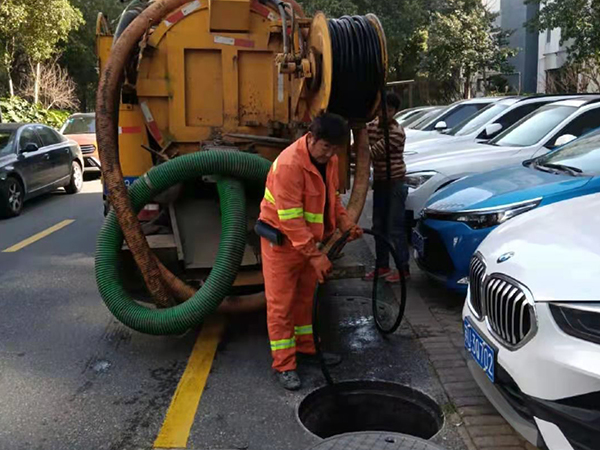 望牛墩镇排污管道清淤